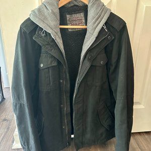 Levi's Washed Cotton Hooded Military Jacket | Black | Medium